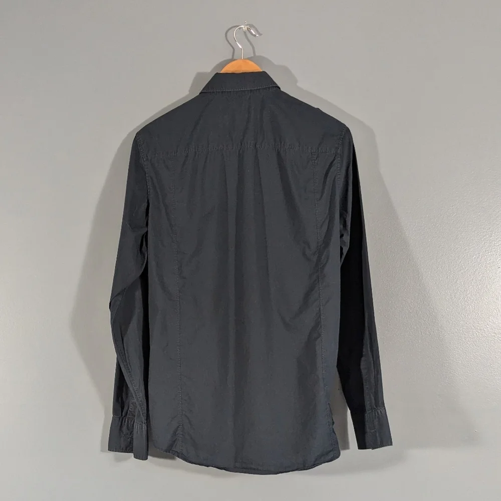 ❤️ Calvin Klein slim fit lightweight long sleeve collar button shirt Small - Picture 2 of 11
